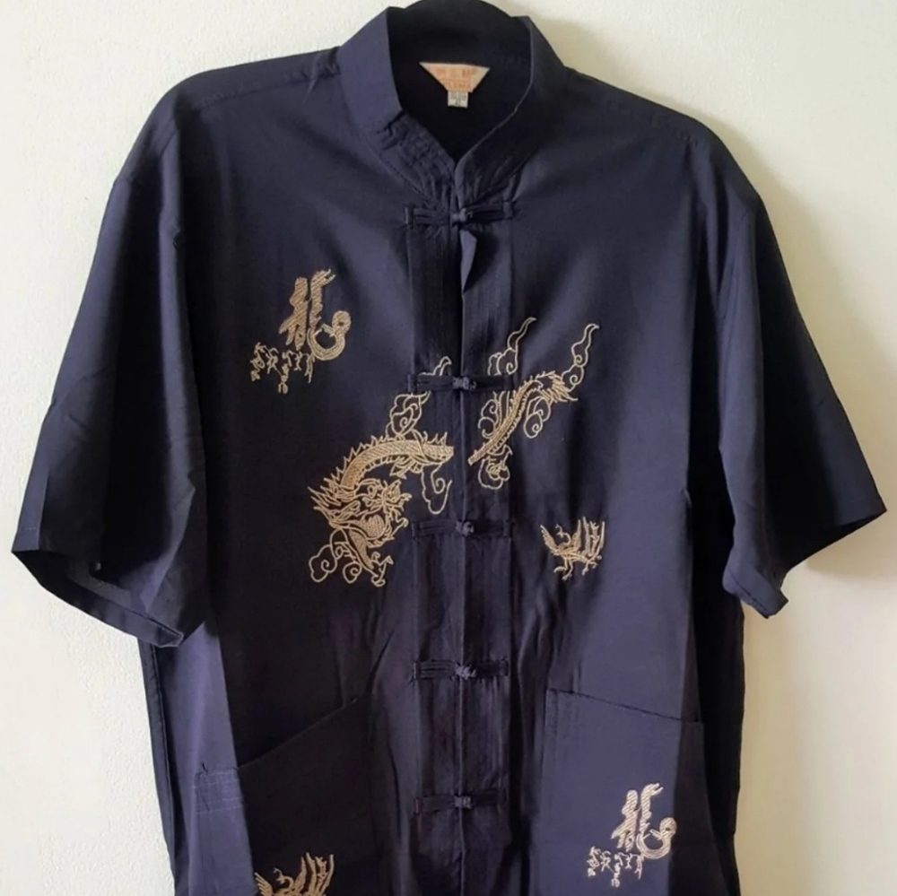 NWOT Mens Black XL Top Button Up Gold Dragons